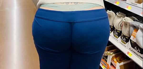  Mom Fat Booty Wedgie at Store